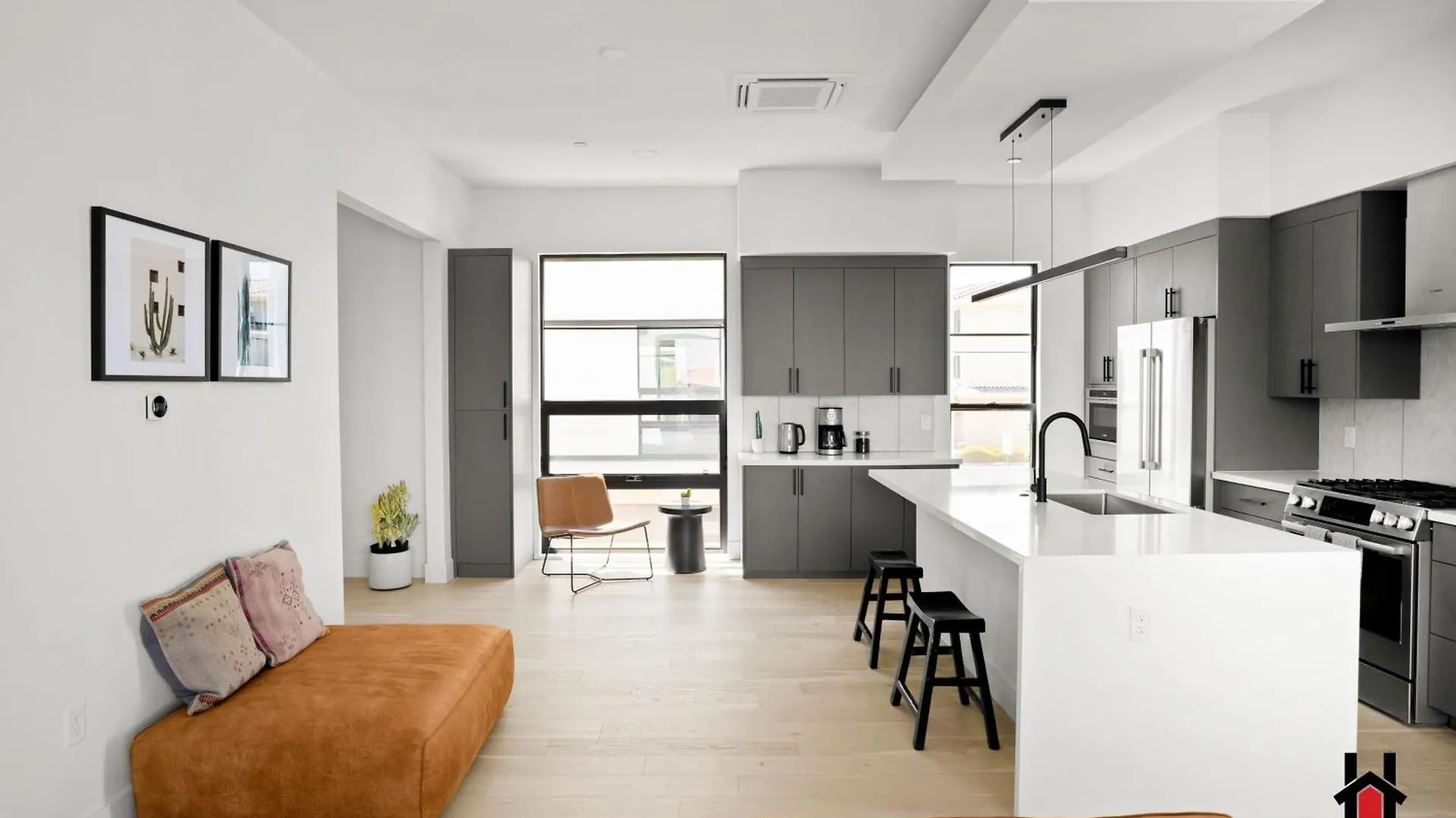 Townhome, Private Roof Terrace, Office, Garage 스코 츠 데일 0*, 스코 츠 데일